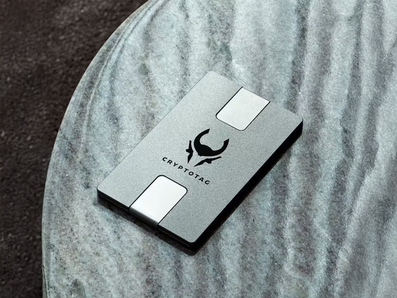 Cryptotag Zeus, Seed backup, 24 words